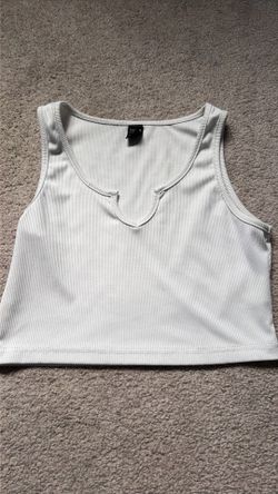 Ver good condition white cropped top