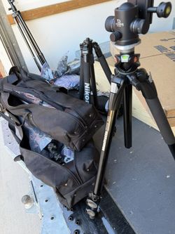 7+ Tripods Lot