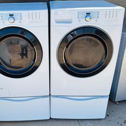 Kenmore Electric Washer And  Dryer 