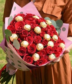 Red Rose and Ferrero Rocher Bouquet