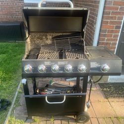Propane grill