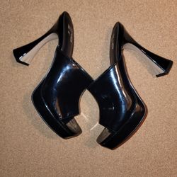 Black Mule Pumps
