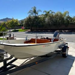 17 foot Boston Whaler