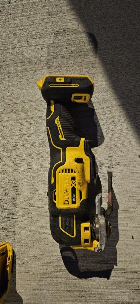Dewalt Multi-tool