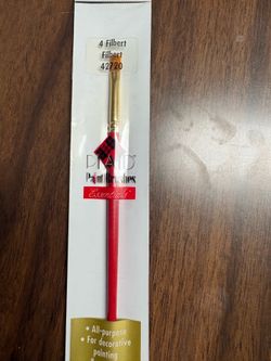 4  Filbert 42720  Plaid Essentials Paint Brush