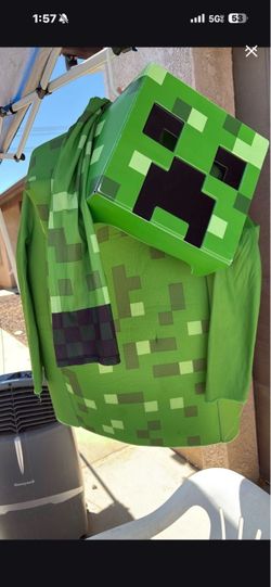 Minecraft Creeper Halloween Costume with Mask