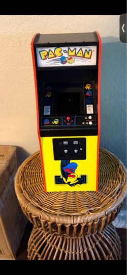 American girl Pacman