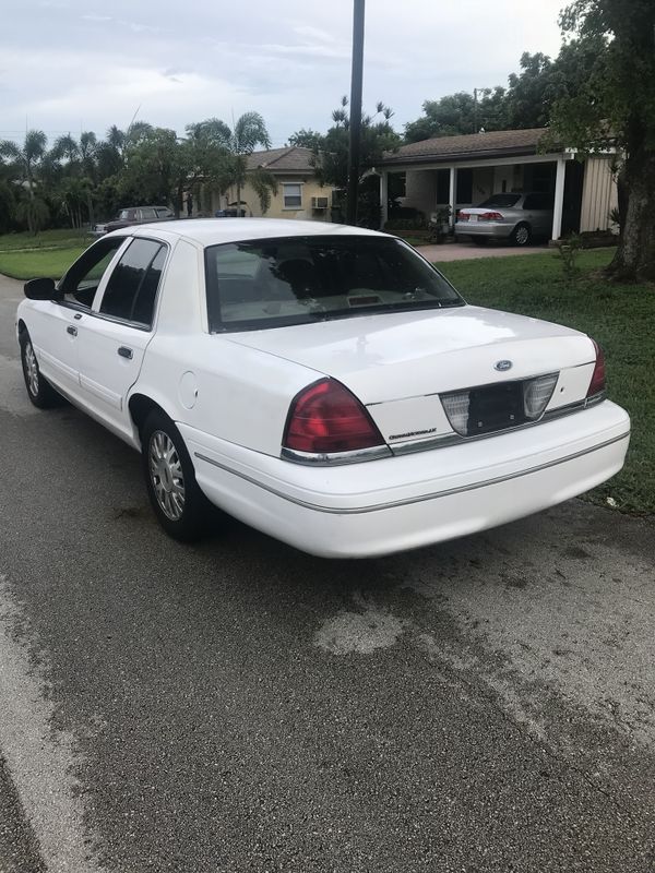 2004 Ford Crown Victoria Alex We Ate Automatic Clean