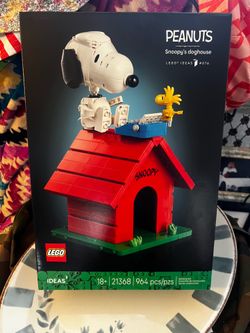 Snoopy Lego Set