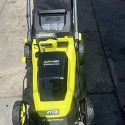Ryobi Lawn Mower Self Propelled  come with 1-6ah Battery and Charger