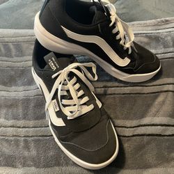 Vans Sneakers New Condition Only Worn Once Womans Size 9 Porch Pickup