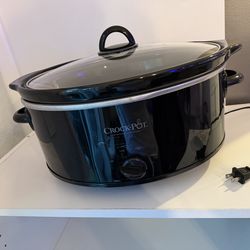 Crock-Pot Slow Cooker (Large, Works Perfect)