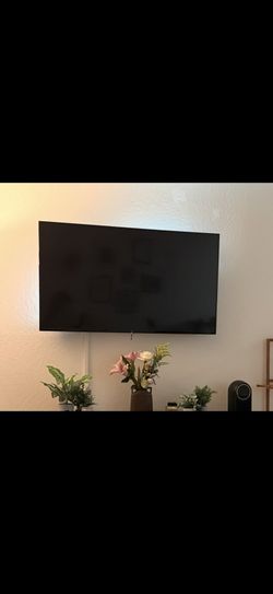 Amazon Fire TV 4-Series 4K Smart TV (2021) — $175