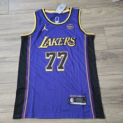 Men’s LA Lakers #77 Luka Doncic New Purple Stitched Jersey , NWT, M To 3XL