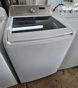 SAMSUNG WASHER MACHINE.