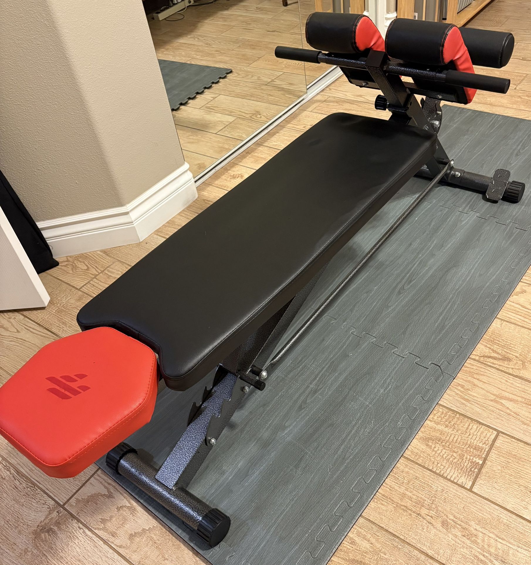 FF Finer Form Multifunctional Weight Bench 