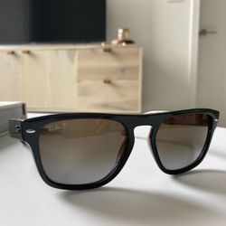 Ray-Ban RB4407 Polarized