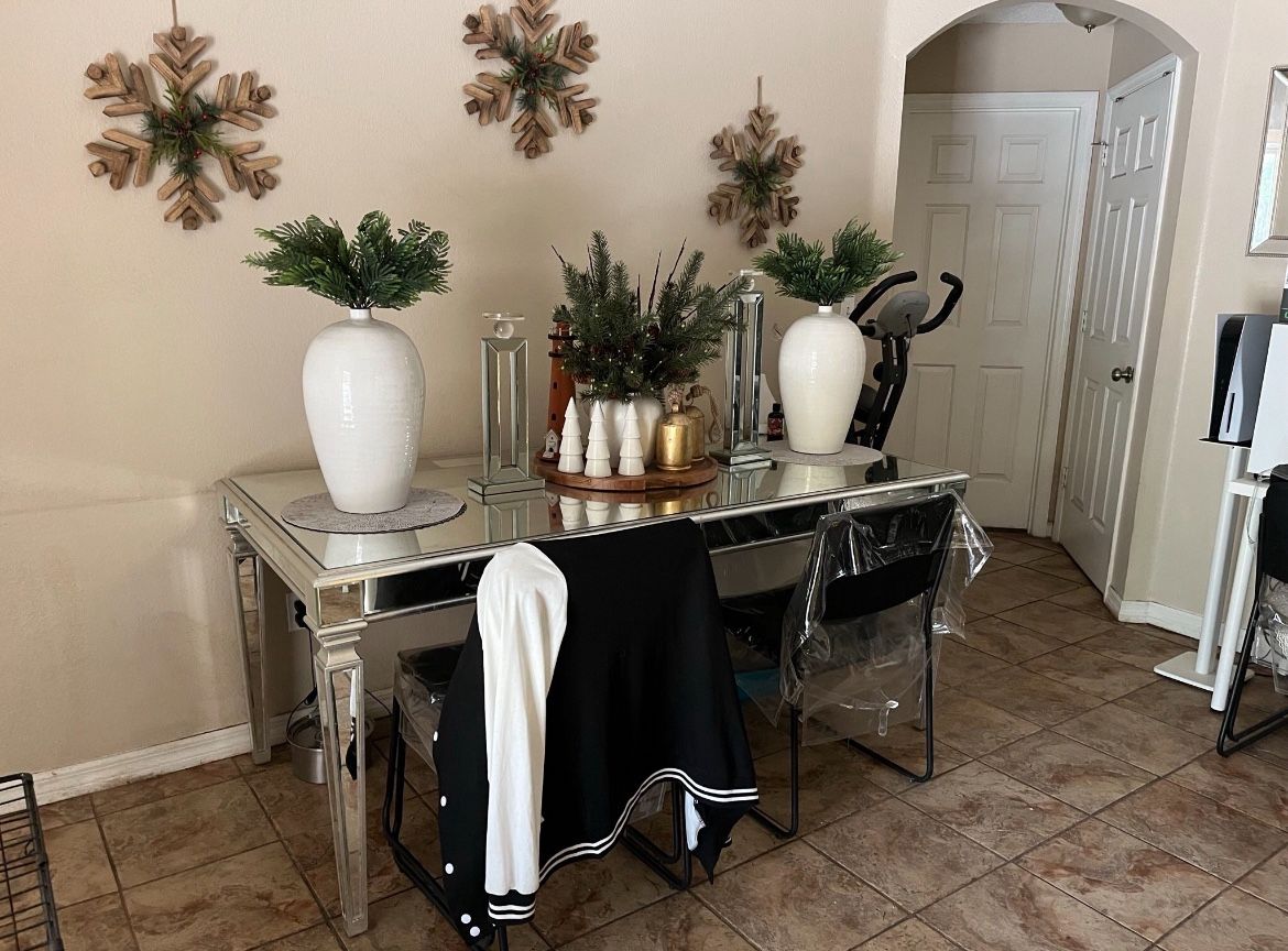 Dining Mirror Table