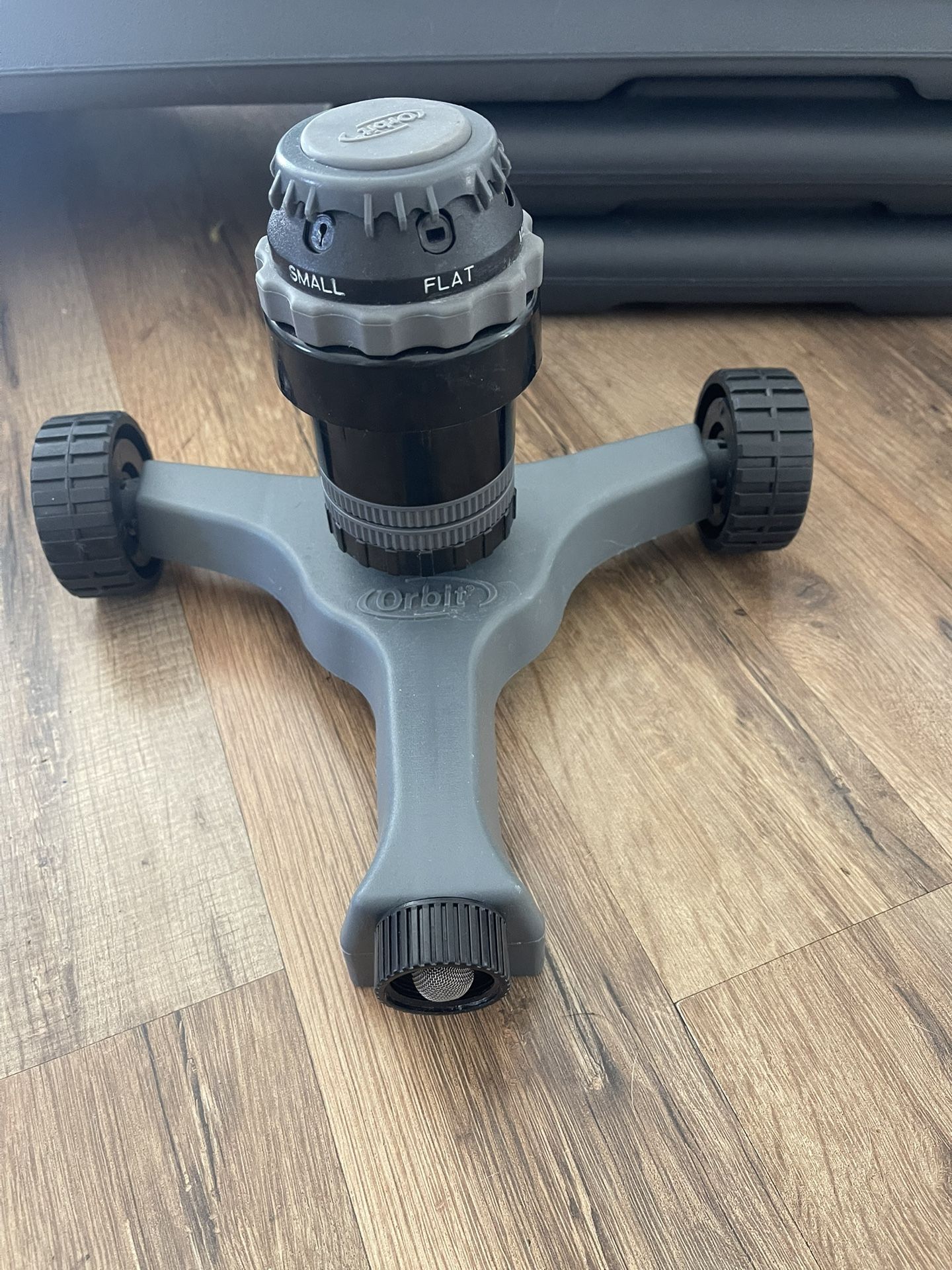 Orbit H2O-Six Rotating 6-Pattern Gear-Drive Sprinkler on Wheeled Base