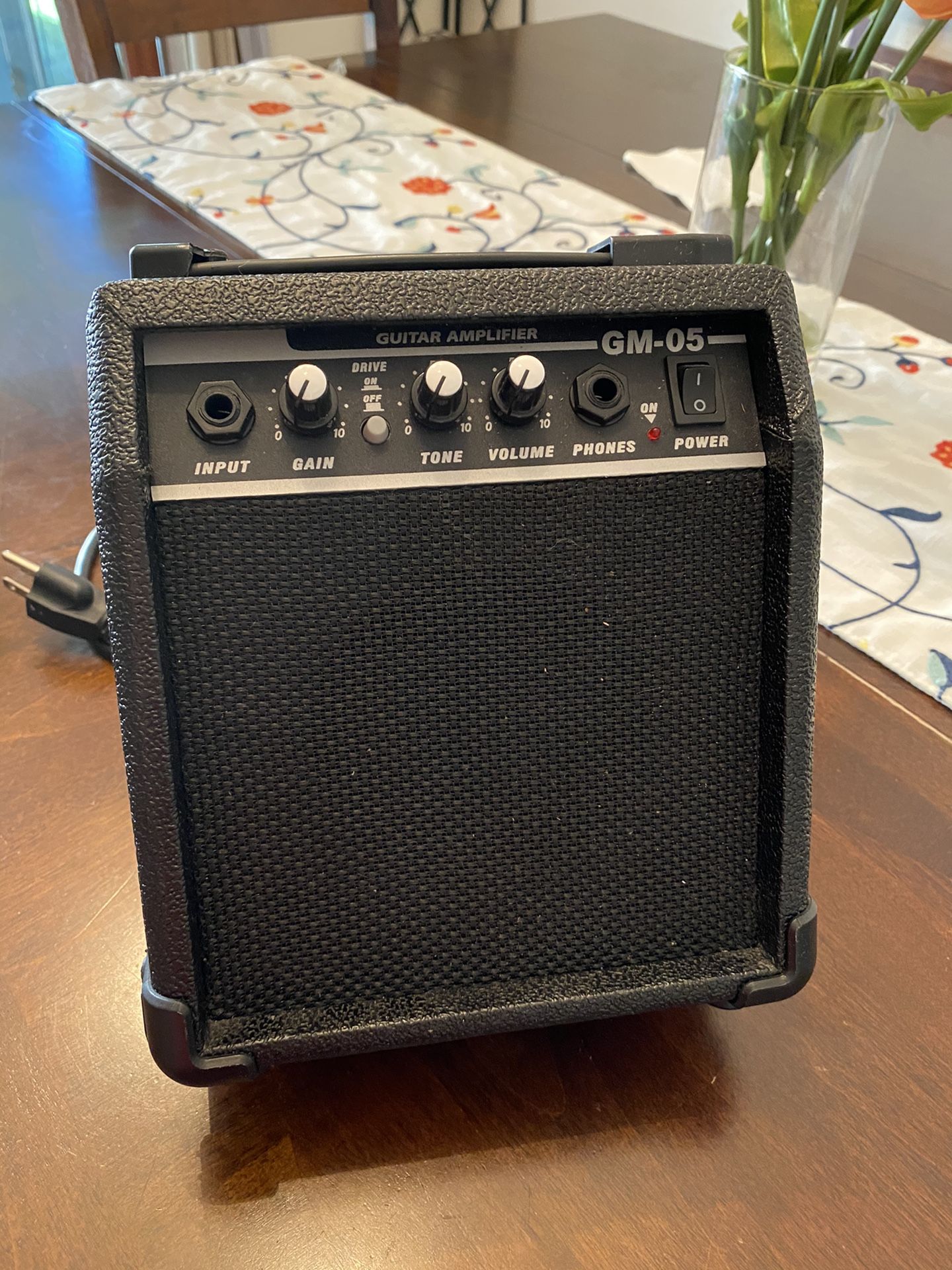 Mini MAESTRO BY GIBSON Electric Guitar Amp GM-05 AMPLIFIER