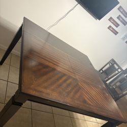 Extendable kitchen Table