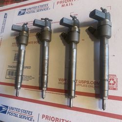 Mercedes E320 05-06 CDI Fuel Injectors Original Used 
