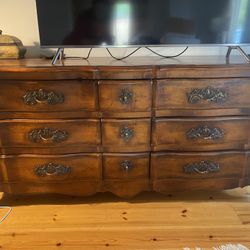 Dresser, Mirror And 2 Nightstands