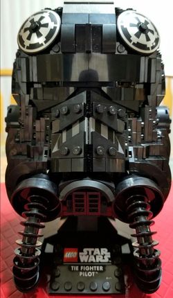 Tie fighter head Lego (built)