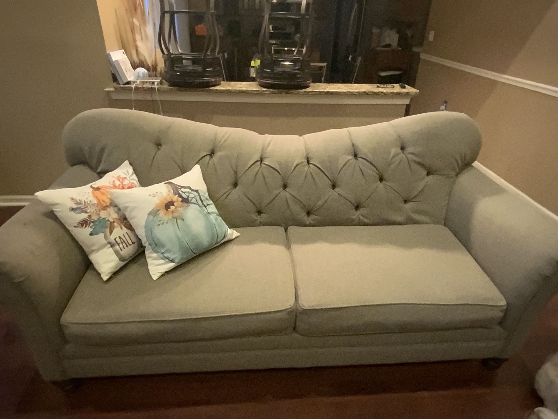 Beige Sofa Set