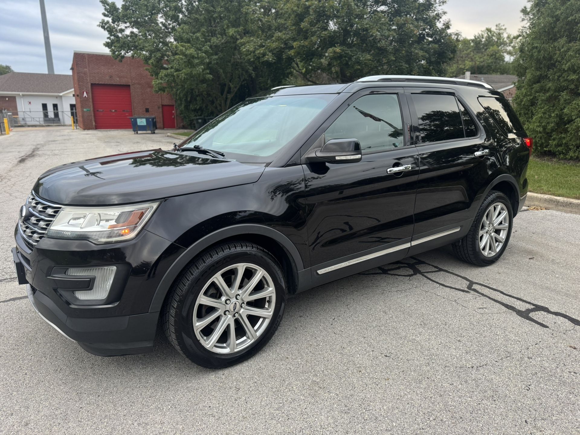 2016 Ford Explorer