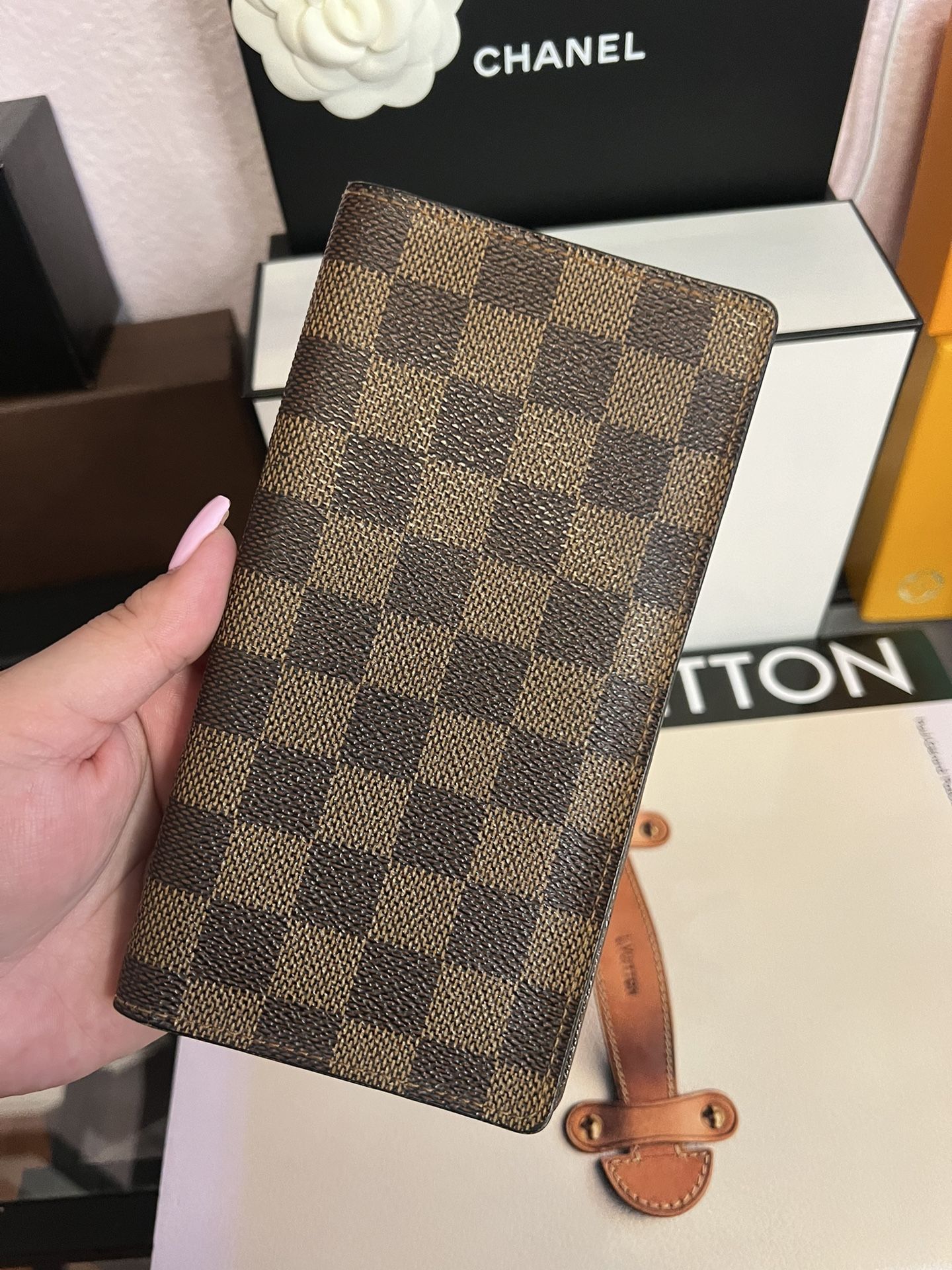 Louis Vuitton Bifold Wallet