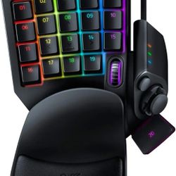 Razer Tartarus V2 Gaming Keypad: Mecha Membrane Key Switches