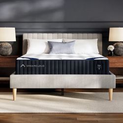 DreamCloud Hybrid Tight Top 12" Medium Mattress
