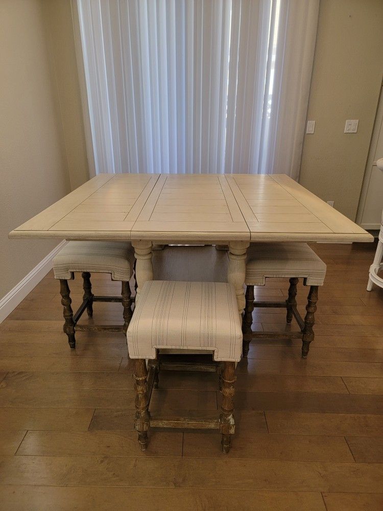 Rustic Dining Table w/ Removable Leaf & 4 Bar Stools – Great Condition!