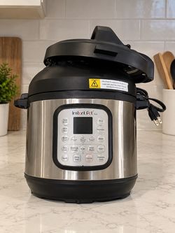 Instant Pot 8 qt. Stainless Steel Duo Electric Pressure Cooker