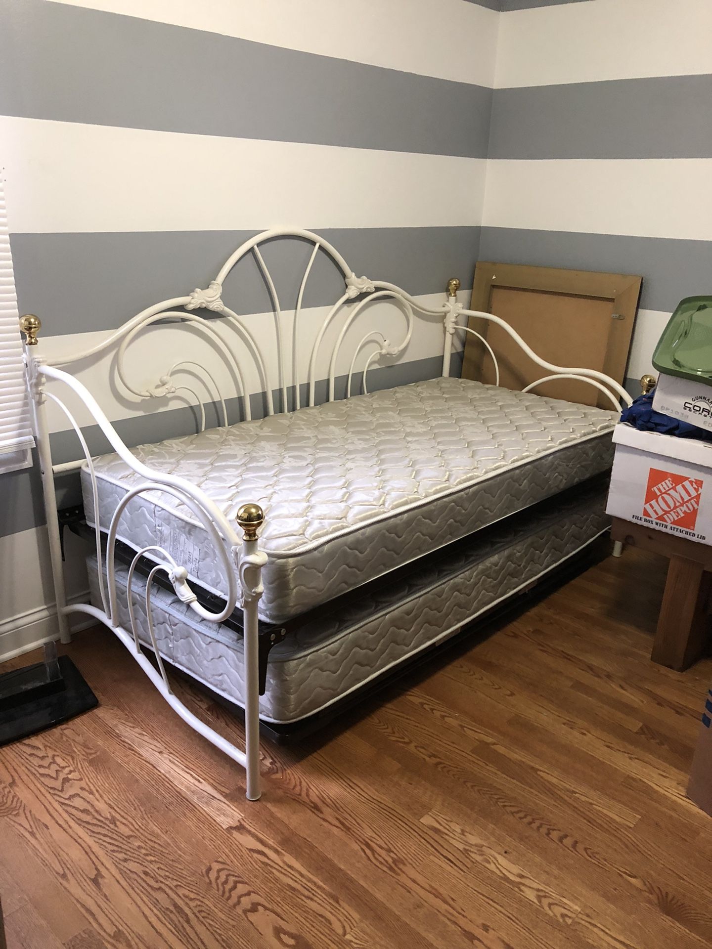 Gold metal daybed deals