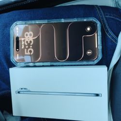 iPhone 17 Air 256gb Unlocked!