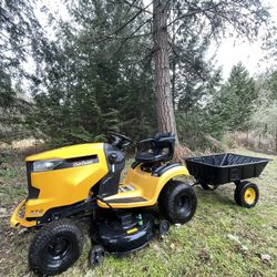 FS: Cub-Cadet XT2 LX46 Mower Riding Lawnmower 