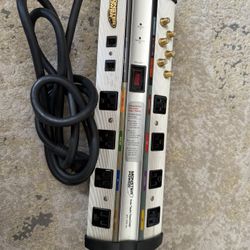 Monster Cable Home Theater Powercenter HTS 1000 MKII, Not Sonos, Bose, Sony, Klipsch, Denon 