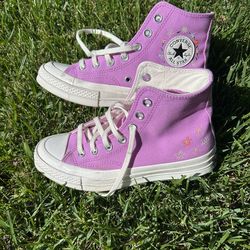 Converse  shoe