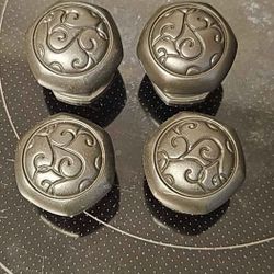 NWOT Set of Restoration Hardware Aged Bronze Round Cabinet Knobs 1.25” Floral Scroll Detail