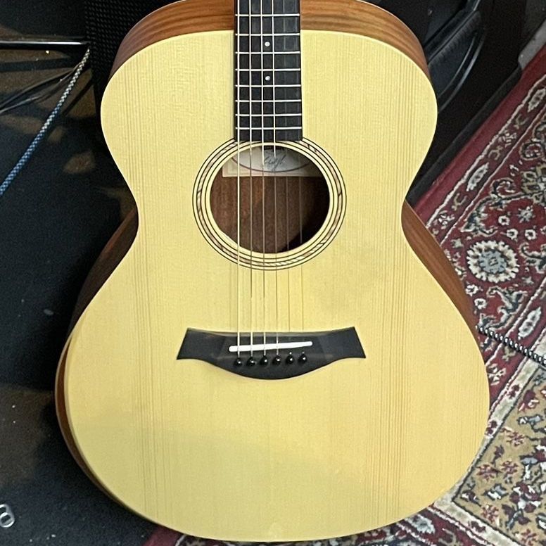 Taylor BT1 Acoustic Guitar