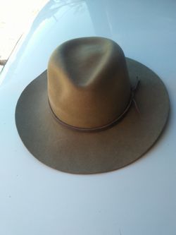 Men’s hats- cowboy, Fidora s and more