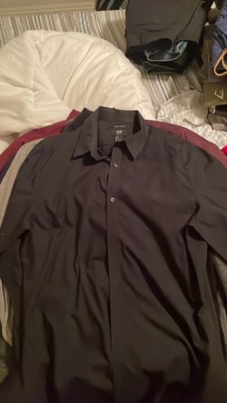Men’s dress clothes size M
