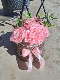 Ribbon flowers