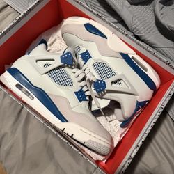 Jordan 4 Military Blue 2024 Size 8