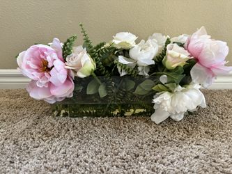 Beautiful Glass Flower Arrangement