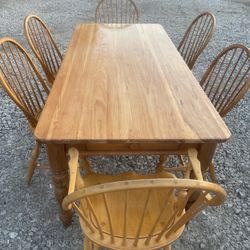 Genuine Harvest table W/ 6 Matching Chairs By LEVIN furniture