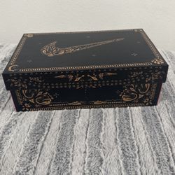 EMPTY nike shoe box