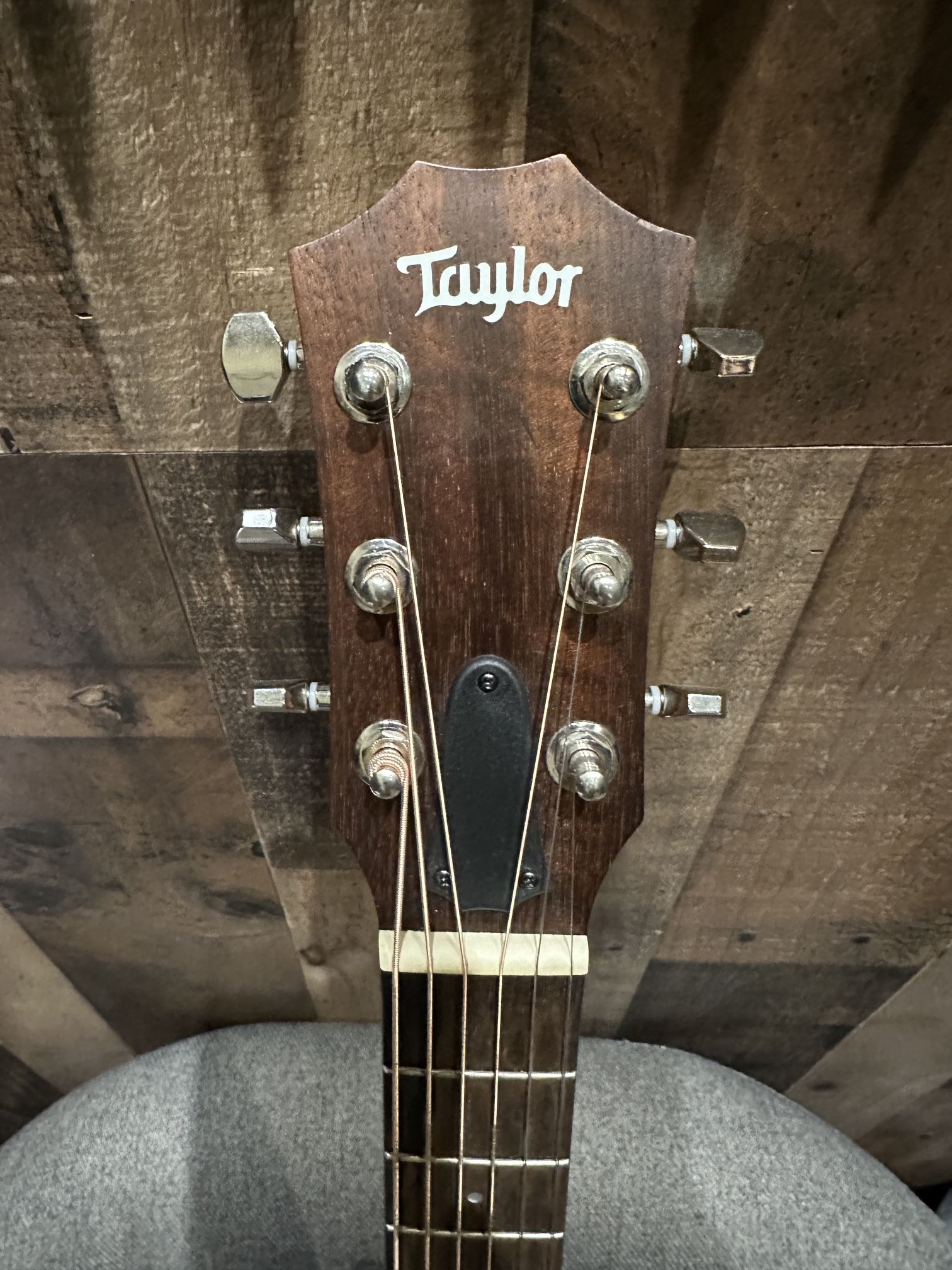 Taylor Gs Mini Koa Acoustic Electric Guitar for Sale in Alta Loma, CA